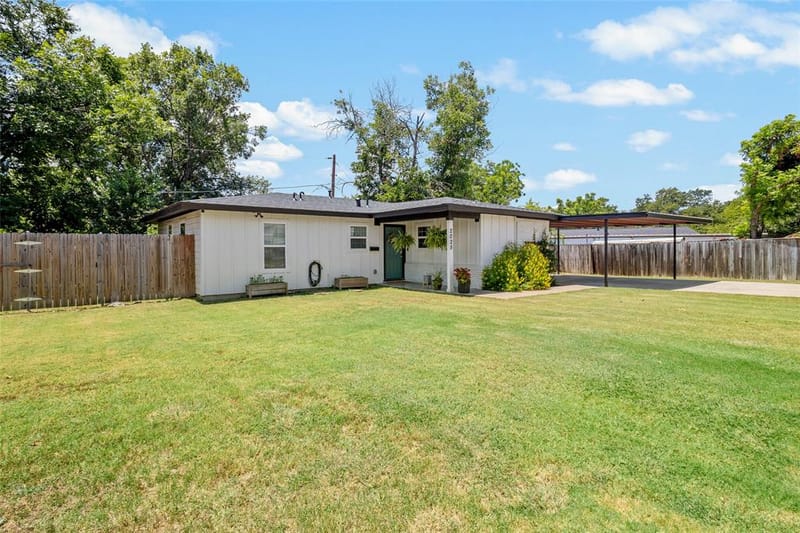 2025 Loop 820, Fort Worth TX 76134 - Photo 27