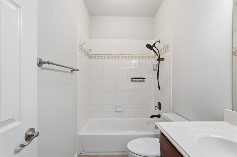 11327 Mounts Run Drive, Dallas TX 75218 - Photo 36