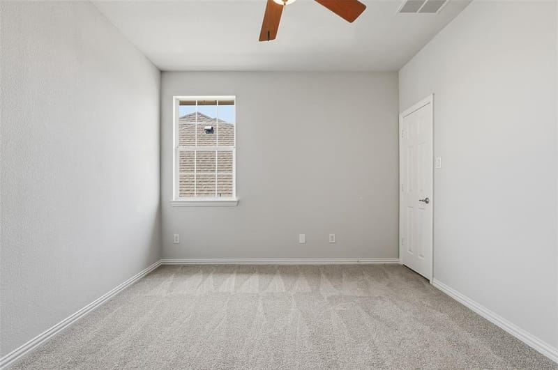 11327 Mounts Run Drive, Dallas TX 75218 - Photo 32