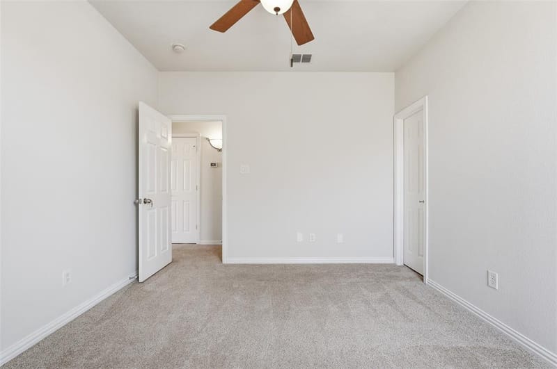 11327 Mounts Run Drive, Dallas TX 75218 - Photo 38