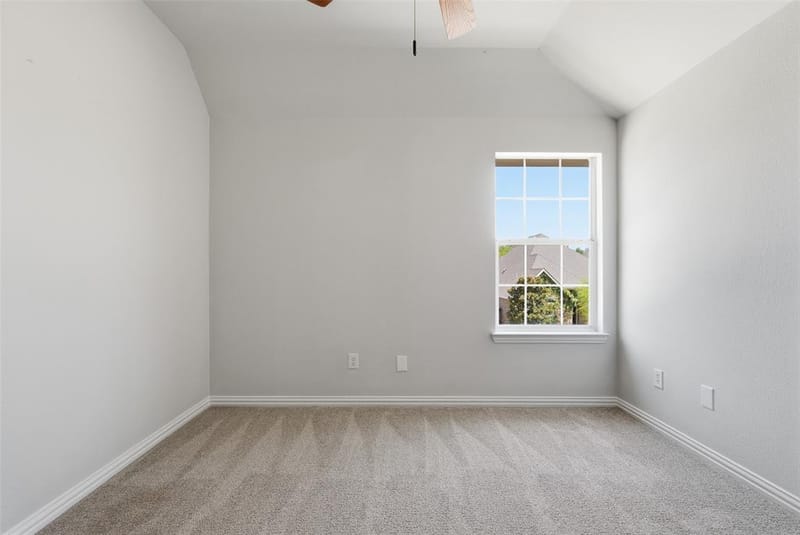 11327 Mounts Run Drive, Dallas TX 75218 - Photo 33