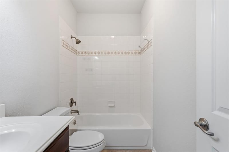 11327 Mounts Run Drive, Dallas TX 75218 - Photo 35