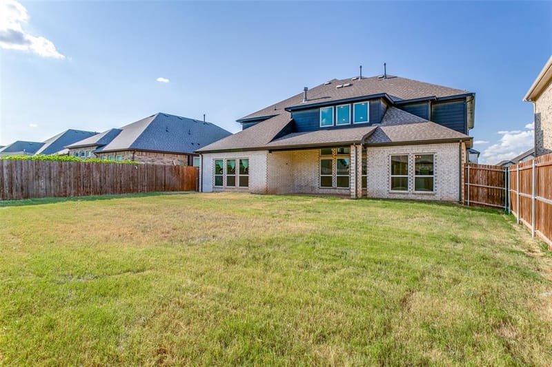 309 Lovett Lane, Burleson TX 76028 - Photo 23