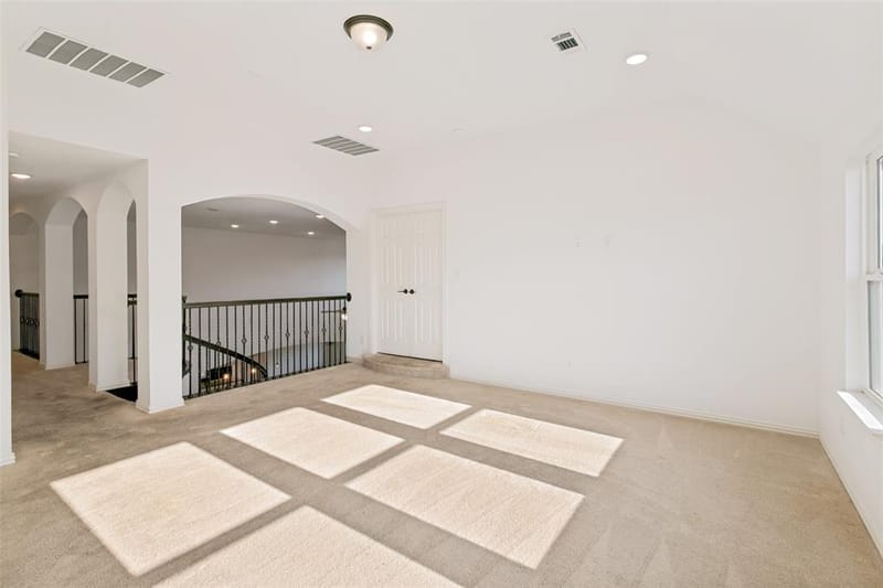 309 Lovett Lane, Burleson TX 76028 - Photo 15