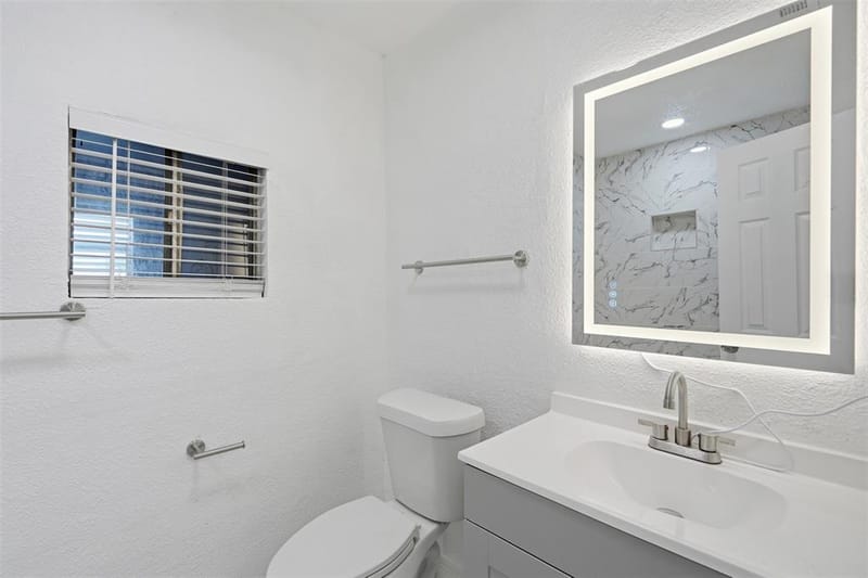 831 Kelso Drive, Dallas TX 75211 - Photo 12