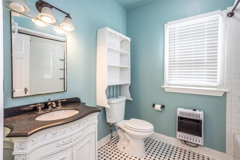 610 S Lee Street, Valley View TX 76272 - Photo 28