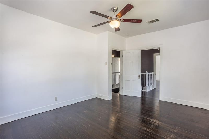 610 S Lee Street, Valley View TX 76272 - Photo 24