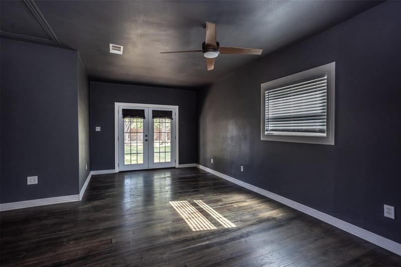 610 S Lee Street, Valley View TX 76272 - Photo 19