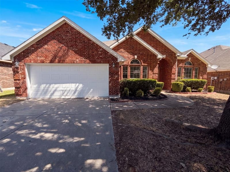 8526 Vista Grande Drive, Dallas TX 75249 - Photo 19