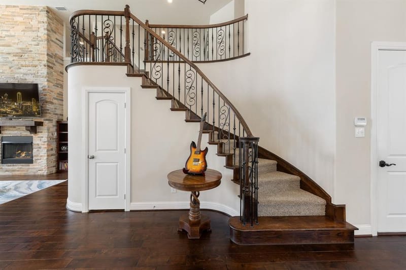 8621 Vatican Drive, McKinney TX 75071 - Photo 5