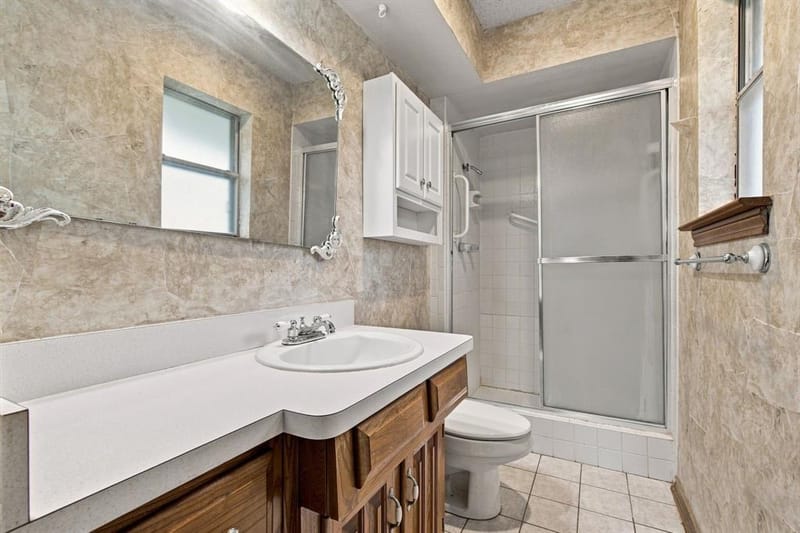809 S Atkerson Lane, Euless TX 76040 - Photo 22