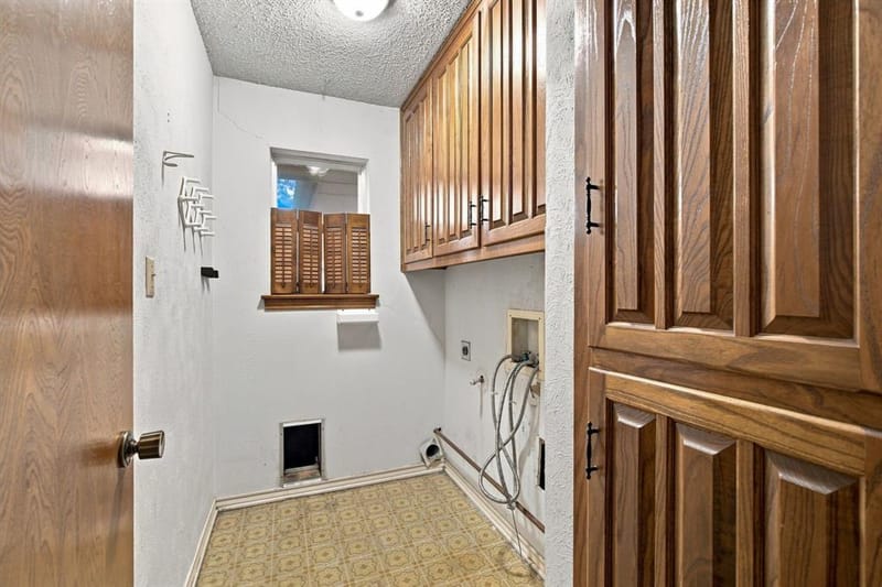 809 S Atkerson Lane, Euless TX 76040 - Photo 25