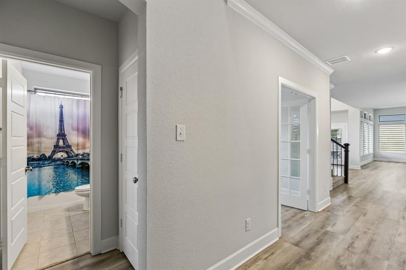 2501 Collier Street, Mansfield TX 76063 - Photo 2