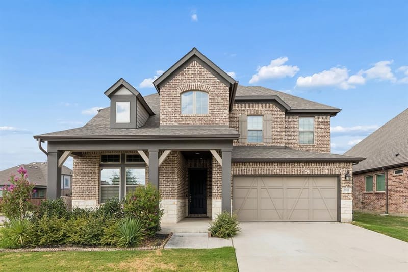2501 Collier Street, Mansfield TX 76063