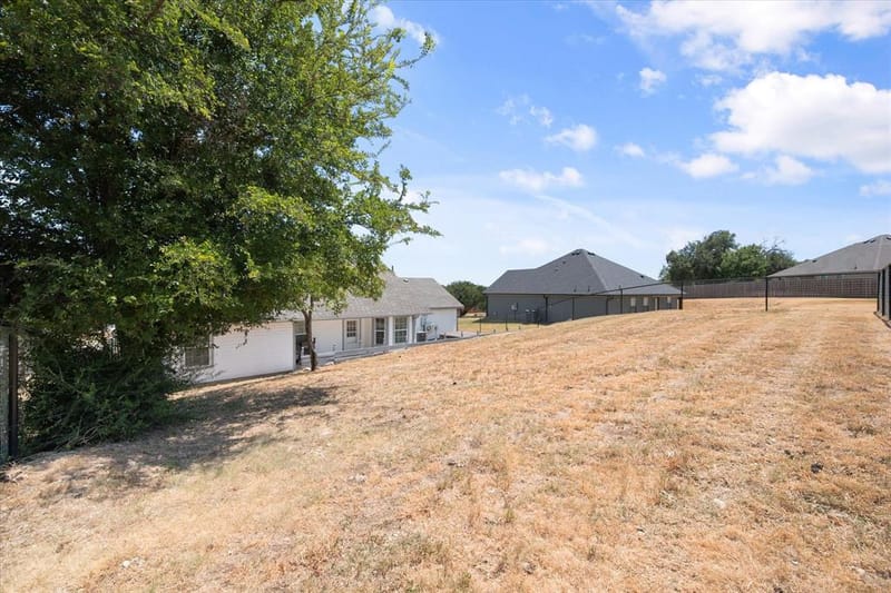 624 Lunar Circle, Granbury TX 76049 - Photo 24