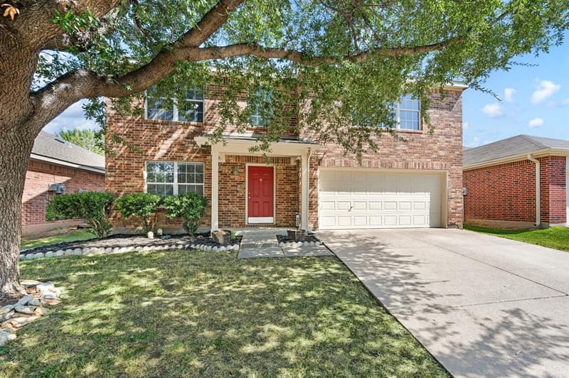 5025 Senator Drive, Fort Worth TX 76244