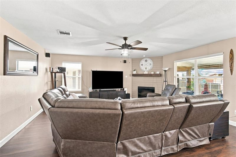 4917 Trail Hollow Drive, Fort Worth TX 76244 - Photo 15