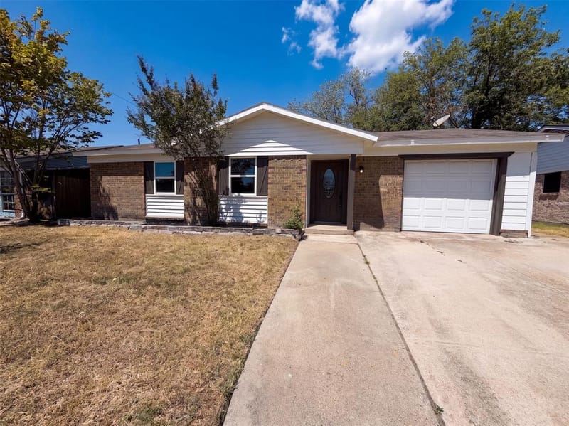 4017 Ambassador Way, Balch Springs TX 75180