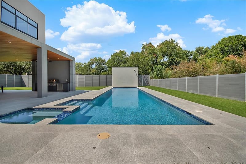 10230 Marsh Lane, Dallas TX 75229 - Photo 34