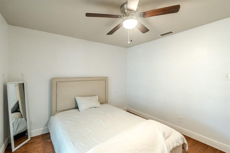1011 Whippoorwill Court, Arlington TX 76014 - Photo 17
