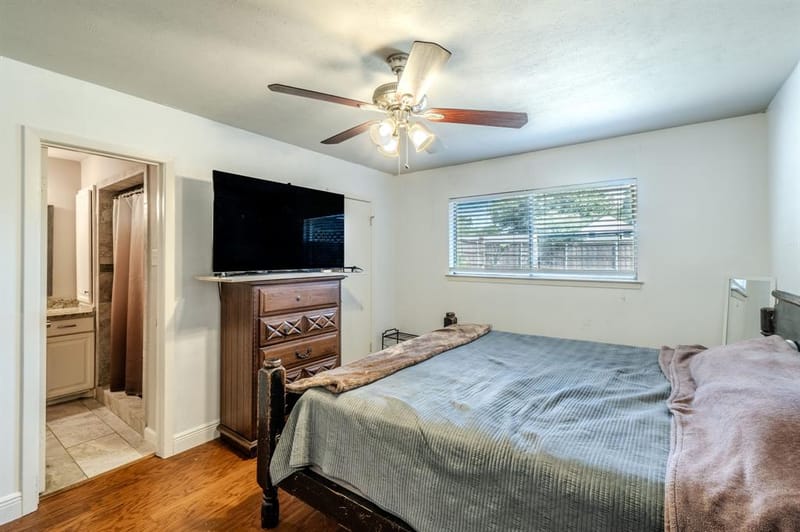 1011 Whippoorwill Court, Arlington TX 76014 - Photo 12
