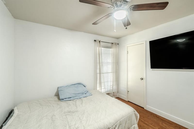 1011 Whippoorwill Court, Arlington TX 76014 - Photo 21