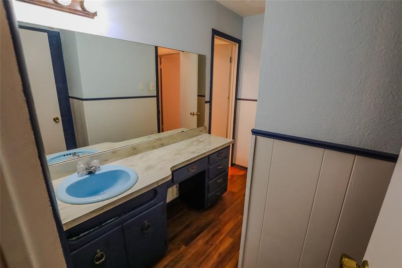 1233 Kathryn Street, Hurst TX 76053 - Photo 27