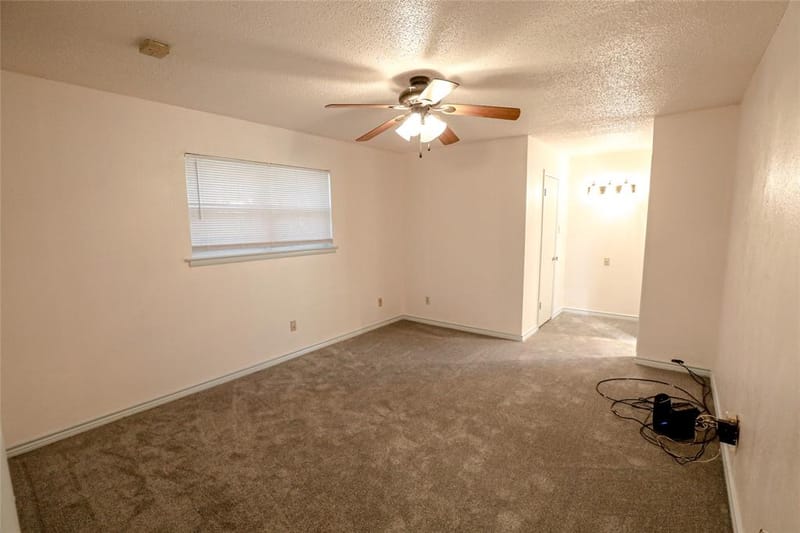 1233 Kathryn Street, Hurst TX 76053 - Photo 6