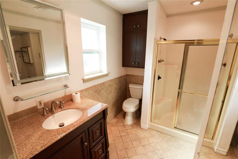 1233 Kathryn Street, Hurst TX 76053 - Photo 13