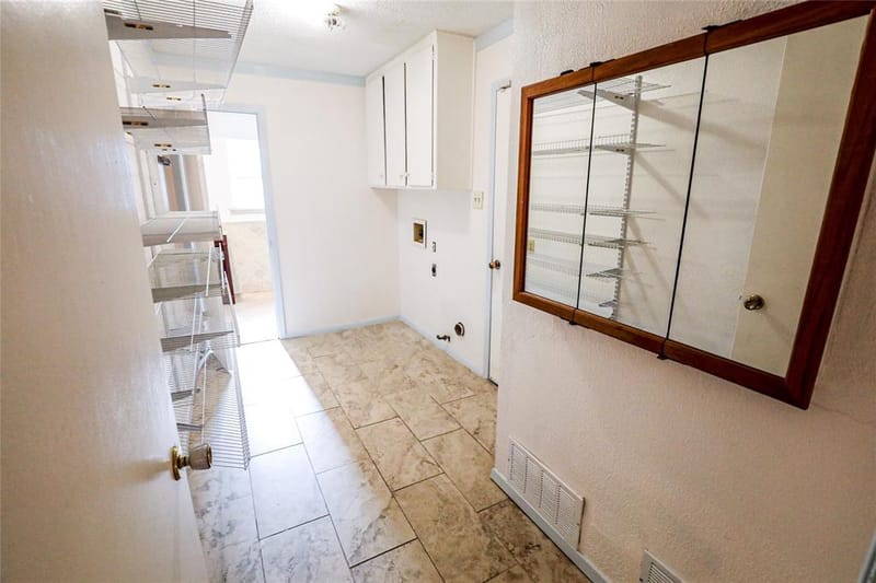 1233 Kathryn Street, Hurst TX 76053 - Photo 14