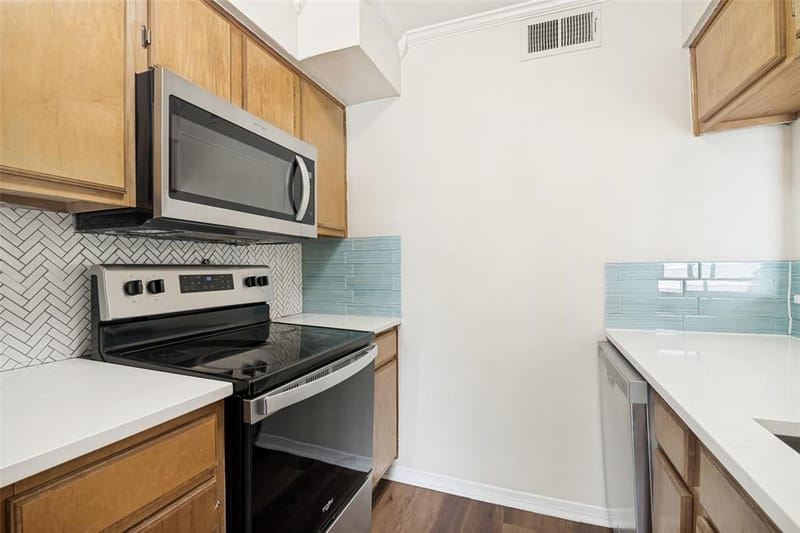 4606 Chaha Road # 202, Garland TX 75043 - Photo 8