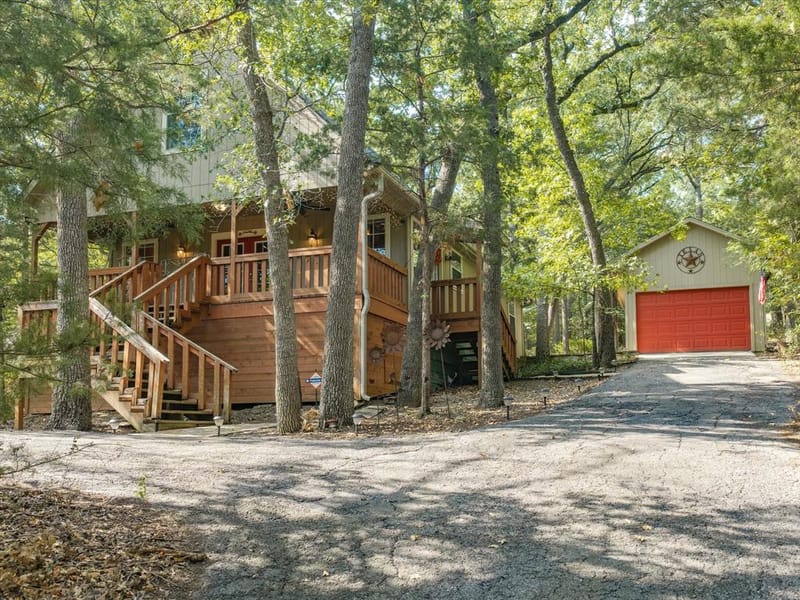 196 Lakecrest Drive, Pottsboro TX 75076 - Photo 5