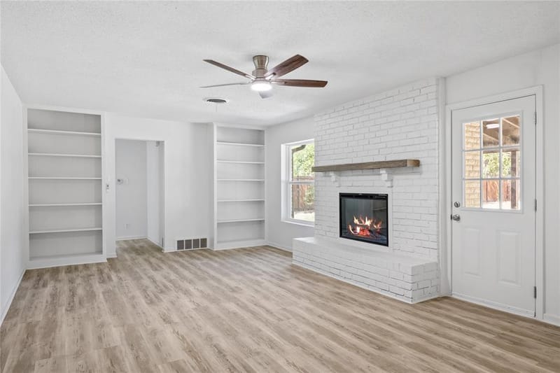 5748 Wimbleton Way, Fort Worth TX 76133 - Photo 9
