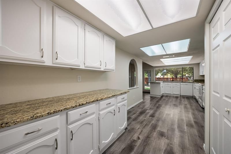 6117 Scenic Drive, Rowlett TX 75088 - Photo 9