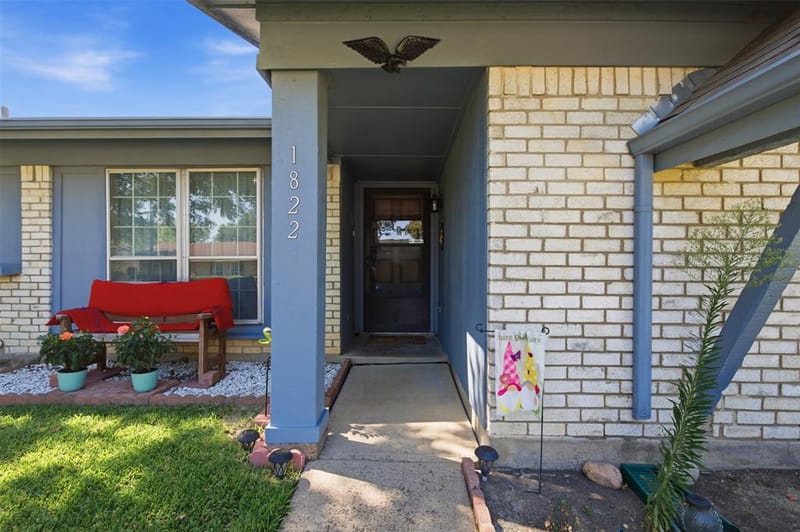 1822 Caldwell Drive, Garland TX 75041 - Photo 9