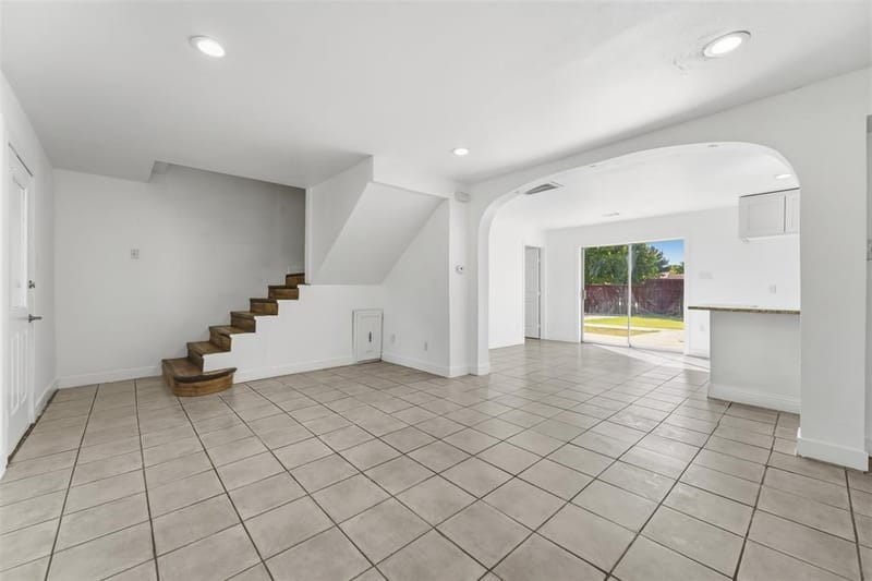 7326 Boisenberry Lane, Dallas TX 75249 - Photo 6
