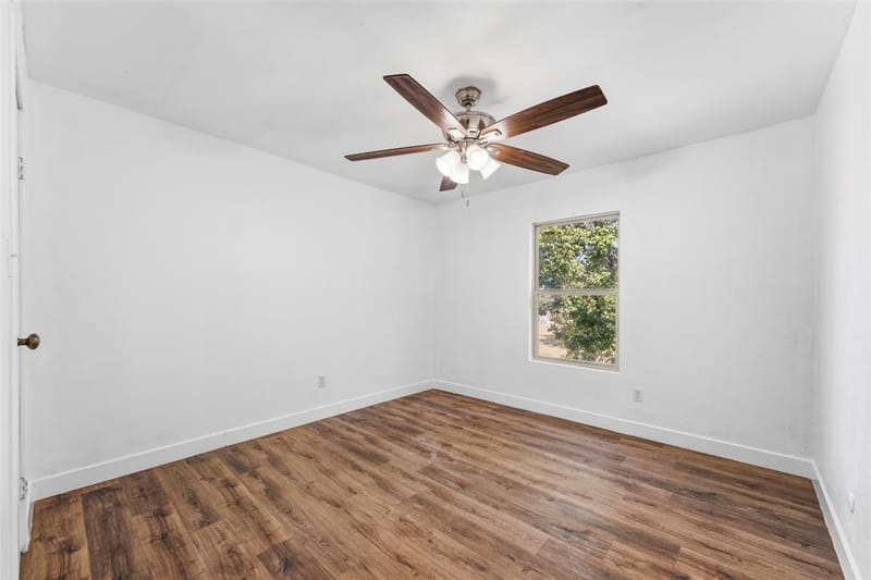 7326 Boisenberry Lane, Dallas TX 75249 - Photo 20