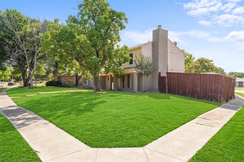 7326 Boisenberry Lane, Dallas TX 75249 - Photo 30