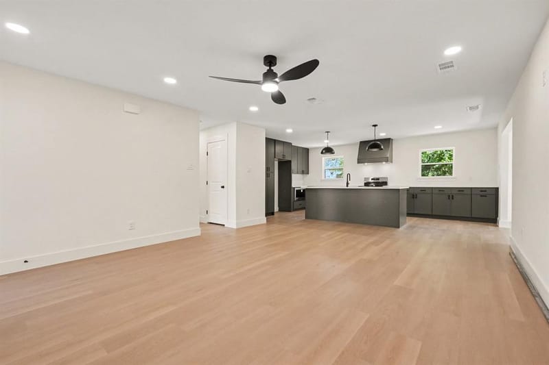 3110 Dupree Street, Irving TX 75062 - Photo 4