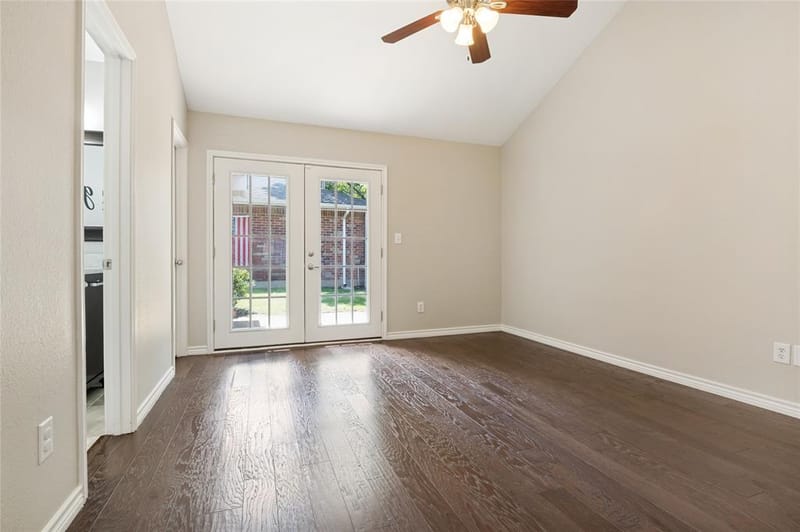 2702 Duval Drive, Dallas TX 75211 - Photo 17