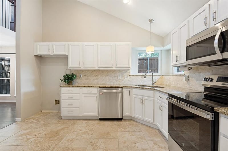 2702 Duval Drive, Dallas TX 75211 - Photo 10