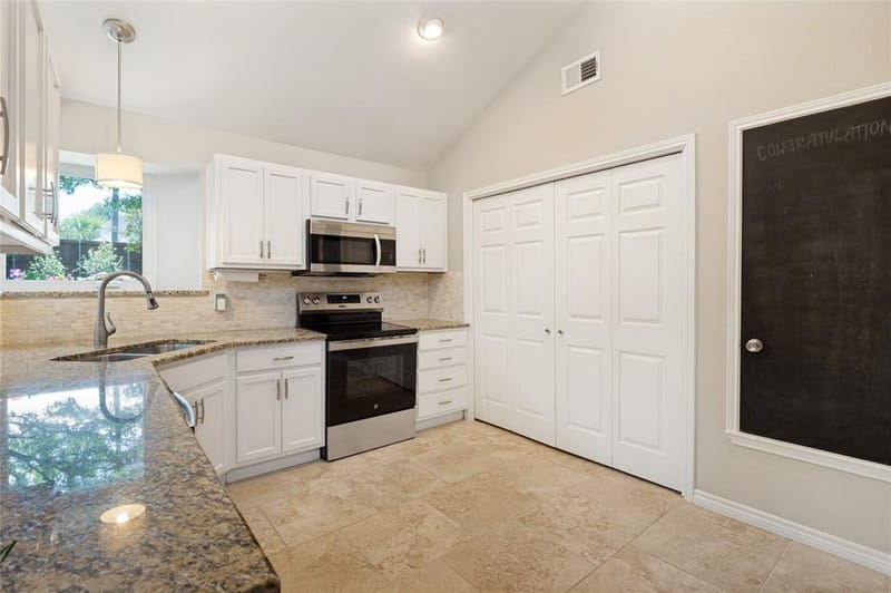 2702 Duval Drive, Dallas TX 75211 - Photo 11
