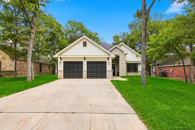1001 Oak Valley Road, Burleson TX 76028 - Photo 38