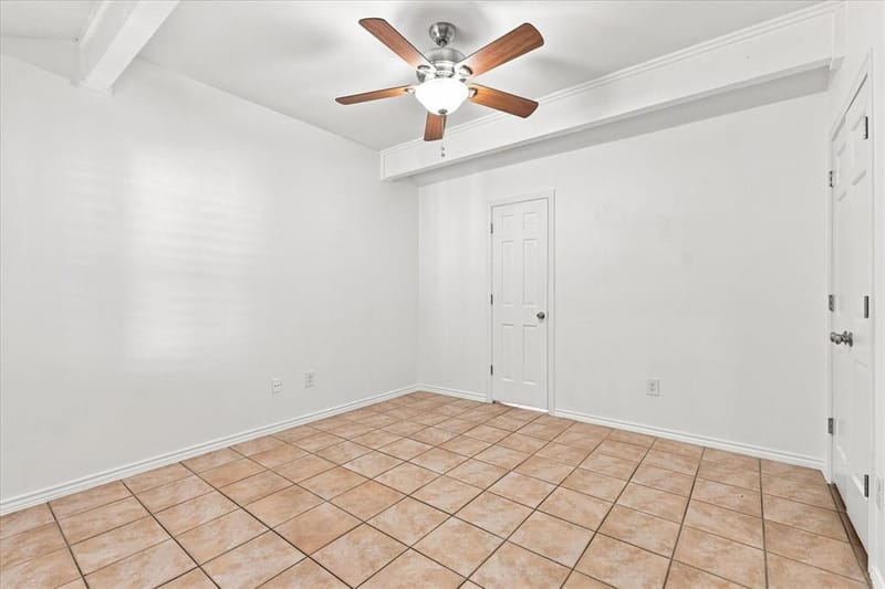 8721 Flint Falls Drive, Dallas TX 75243 - Photo 32