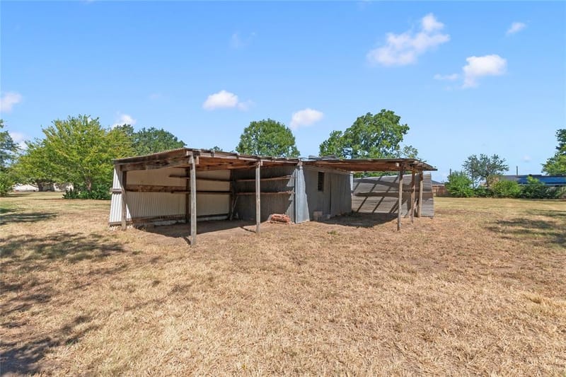 603 E Market Street, Mabank TX 75147 - Photo 22