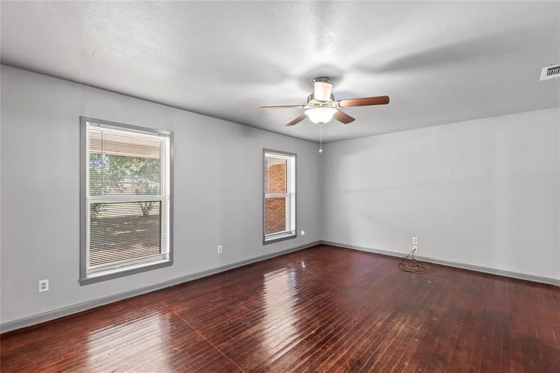 603 E Market Street, Mabank TX 75147 - Photo 5