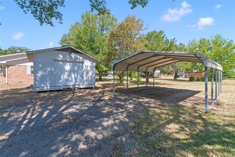 603 E Market Street, Mabank TX 75147 - Photo 21