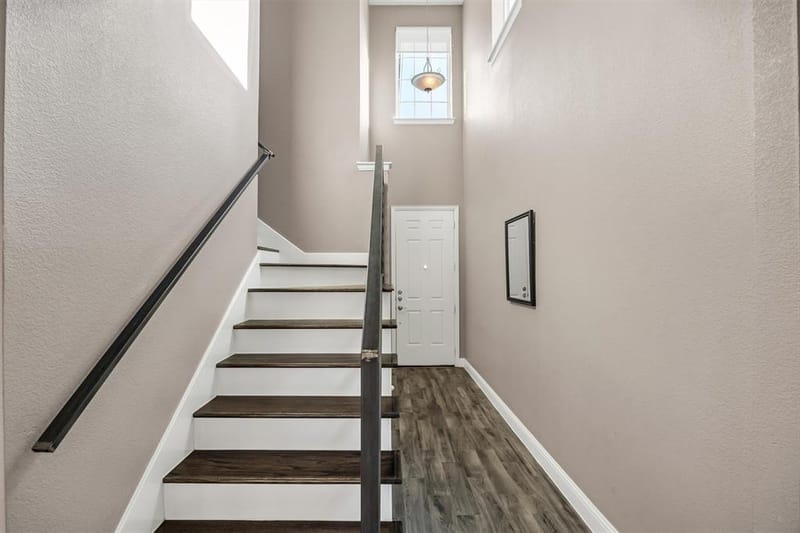399 Teague Drive, Lewisville TX 75067 - Photo 4