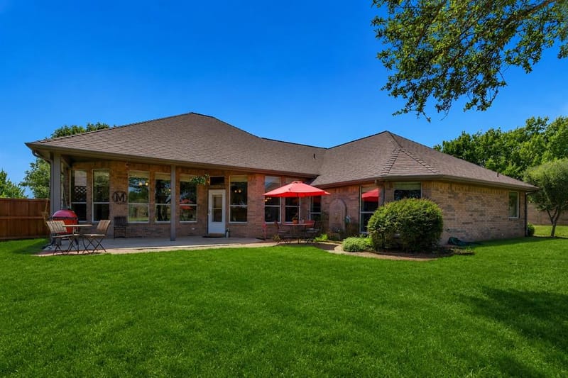 101 Indian Paint Drive, Justin TX 76247 - Photo 32
