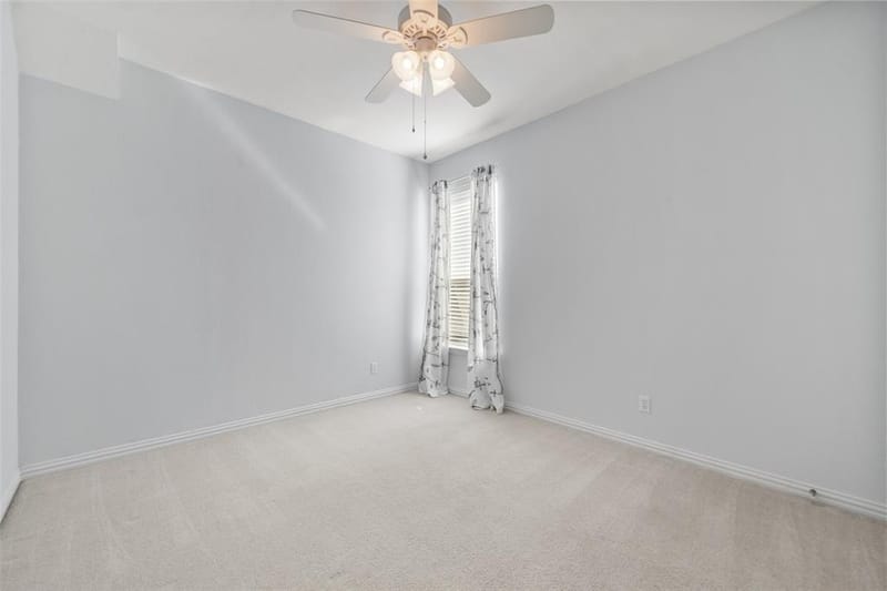 2405 Moon Dance Court, Arlington TX 76001 - Photo 26
